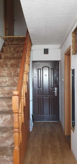 Inchiriez apartament modern, de 3 camere la mansarda, In Terezian