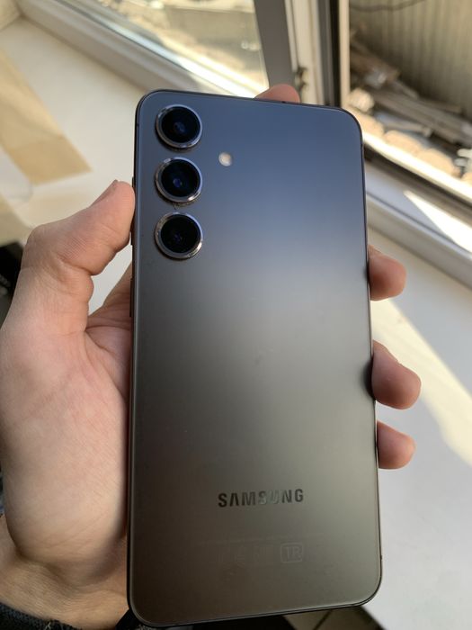 Продам Samsung S24