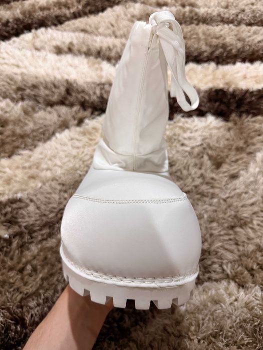 Balenciaga Alaska Boots Palanca • OLX.ro