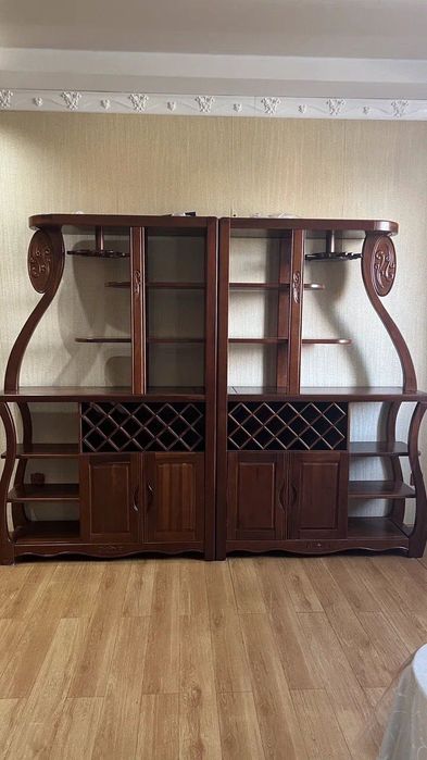 Стенка - бар из красного дерева