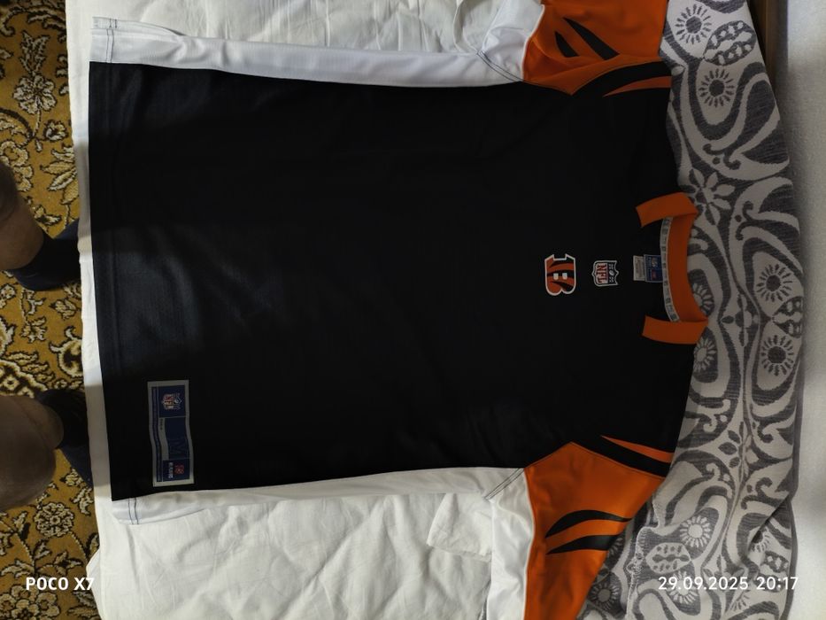 Тениски чисто нови внос от Америка.