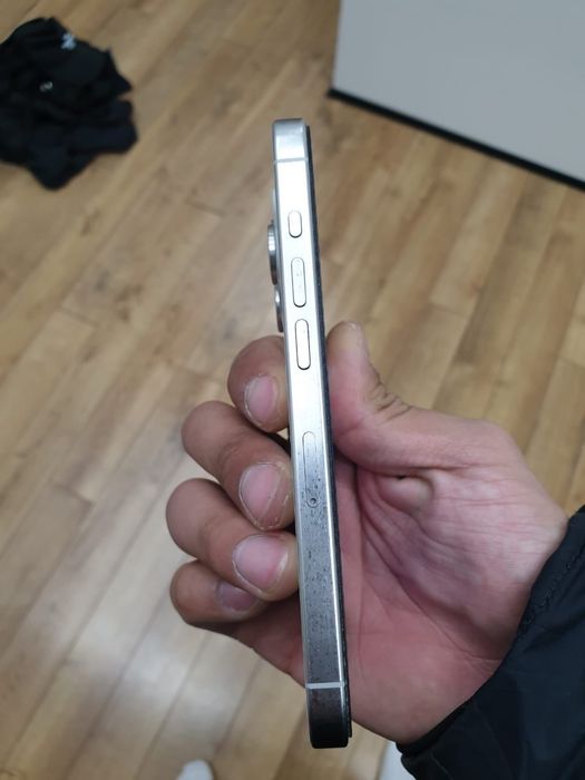 айфон 15 про срооочноооо утром улетаю