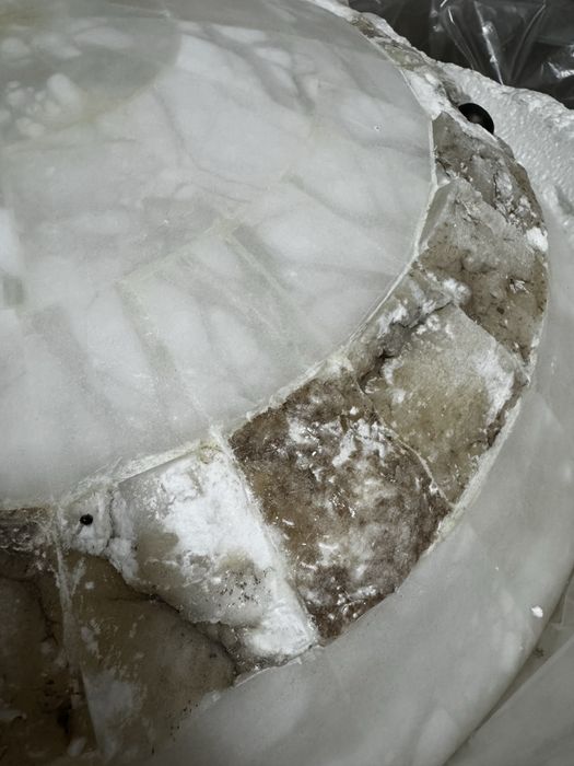 Люстра из натурального камня