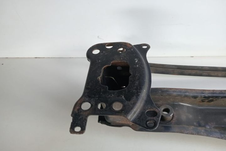 Armatura  bara fata Volkswagen VW Passat B7