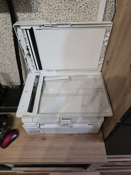 Принтер HP LaserJet Pro MFP M130fn