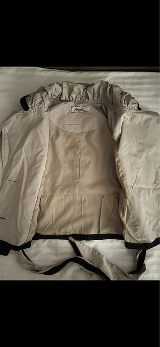 Ветровка стильная