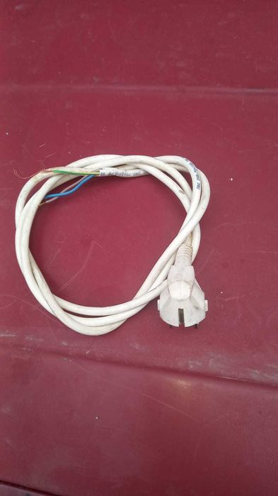 Продам шнур с вилкой