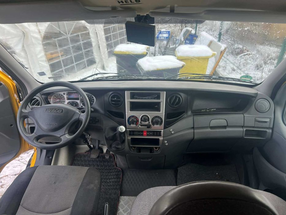 Бус за бързо хранене