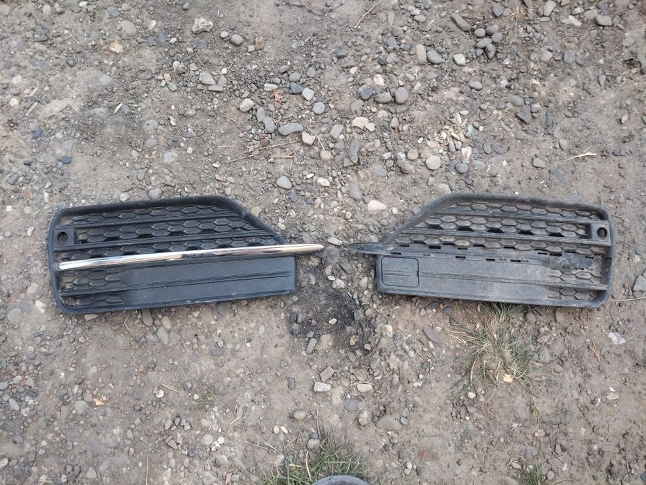 Vând grile față pentru Volvo xc90 2023