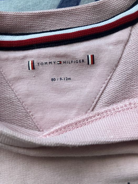 Ținută Tommy Hilfiger roz fetițe mărimea 80