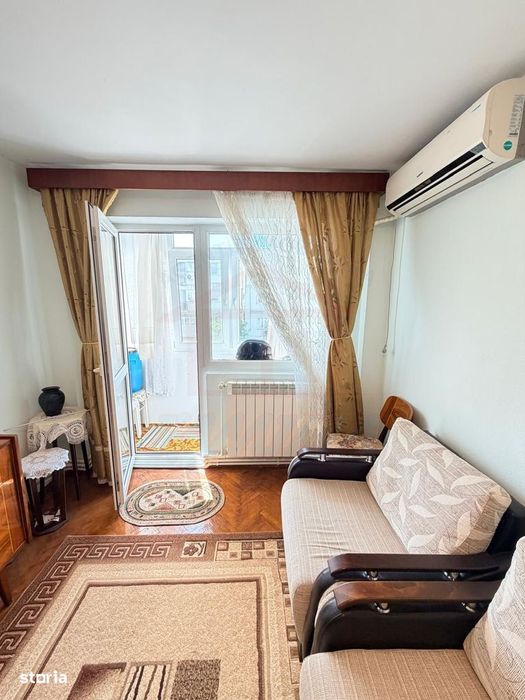 Vanzare apartament cu 4 camere in Micro 13, etaj 3, pret 65 000 euro