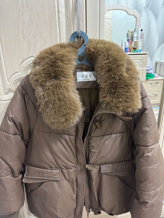 Куртка коричневая с мехом