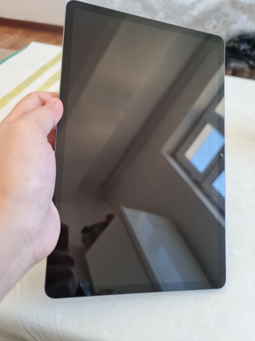 Model: AGS6-W09 Huawei