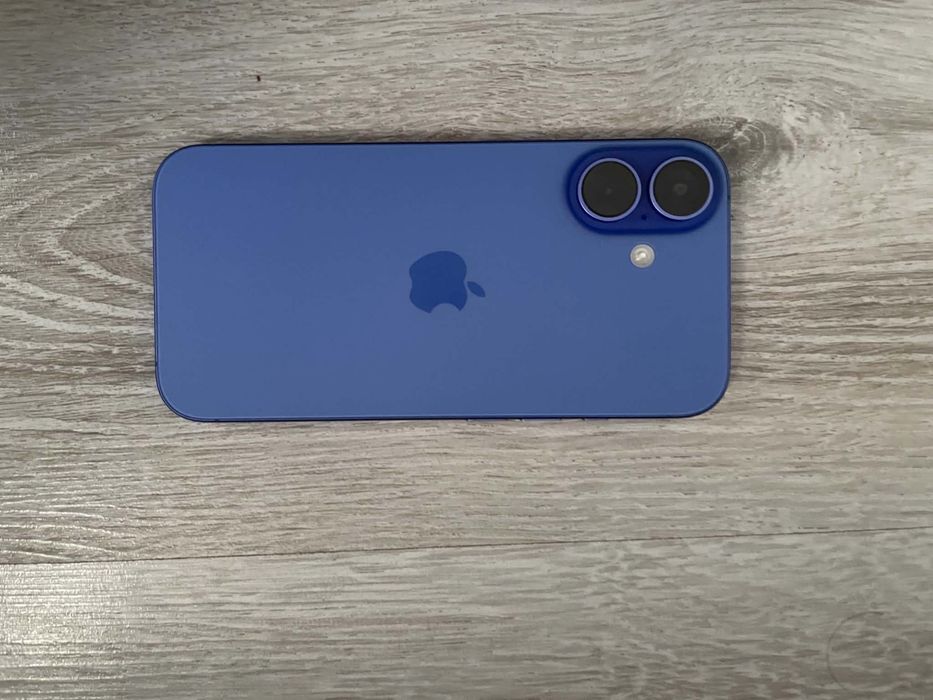 Iphone 16 NOU 128gb