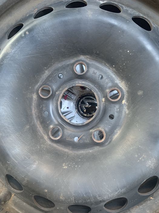 Genti, cauciucuri de iarna si capace WV pe 15