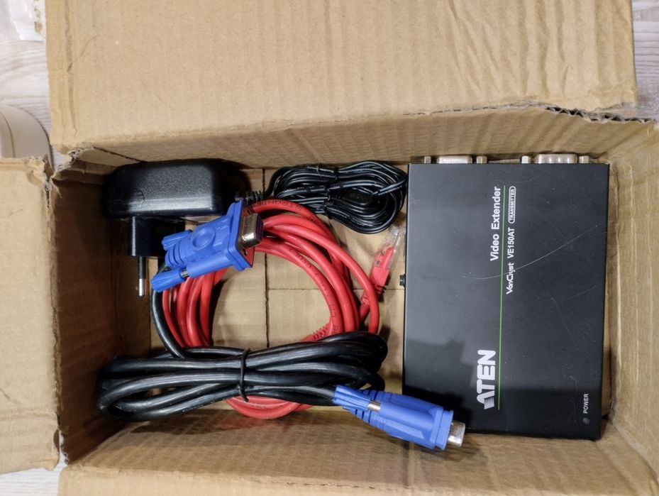 Предавател VanCryst VE150AT на ATEN Video Extender