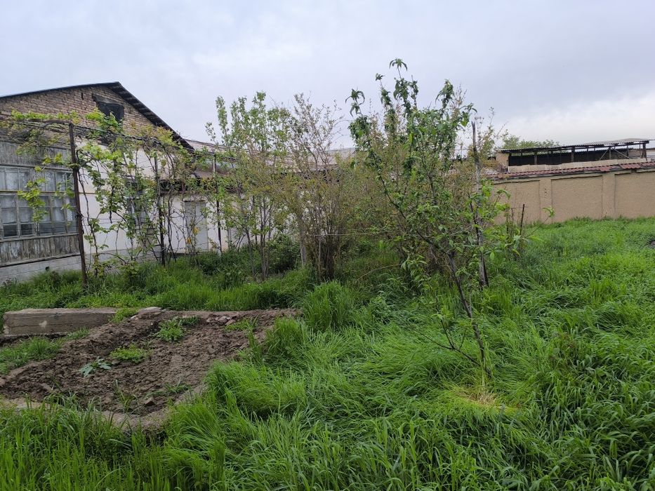 Уй сотилади участка