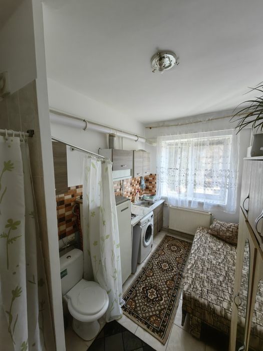 Camera 10m2 de inchiriat