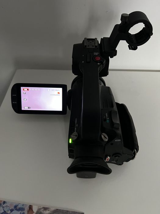 Camera video profesională Canon XA30