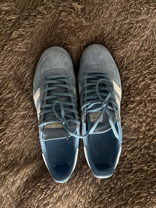Кроссовки adidas spezial