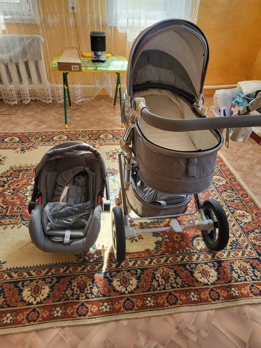 Продам коляску в отличном состоянии.