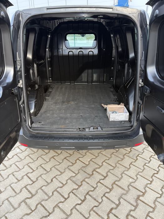 Renault Express 1.5 DCI 95 CP