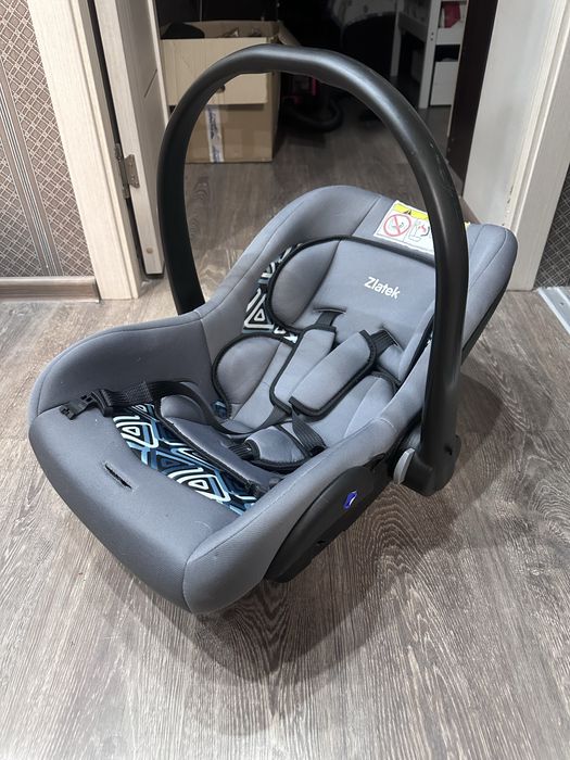 Продам автолюльку