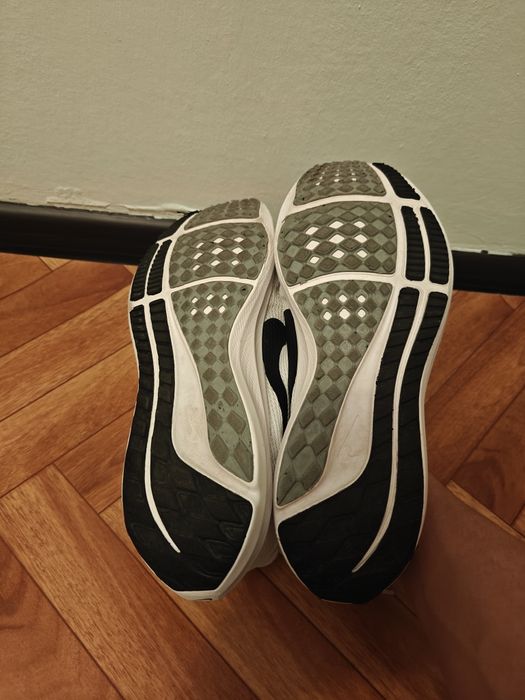 Кроссовки Nike Pegasus