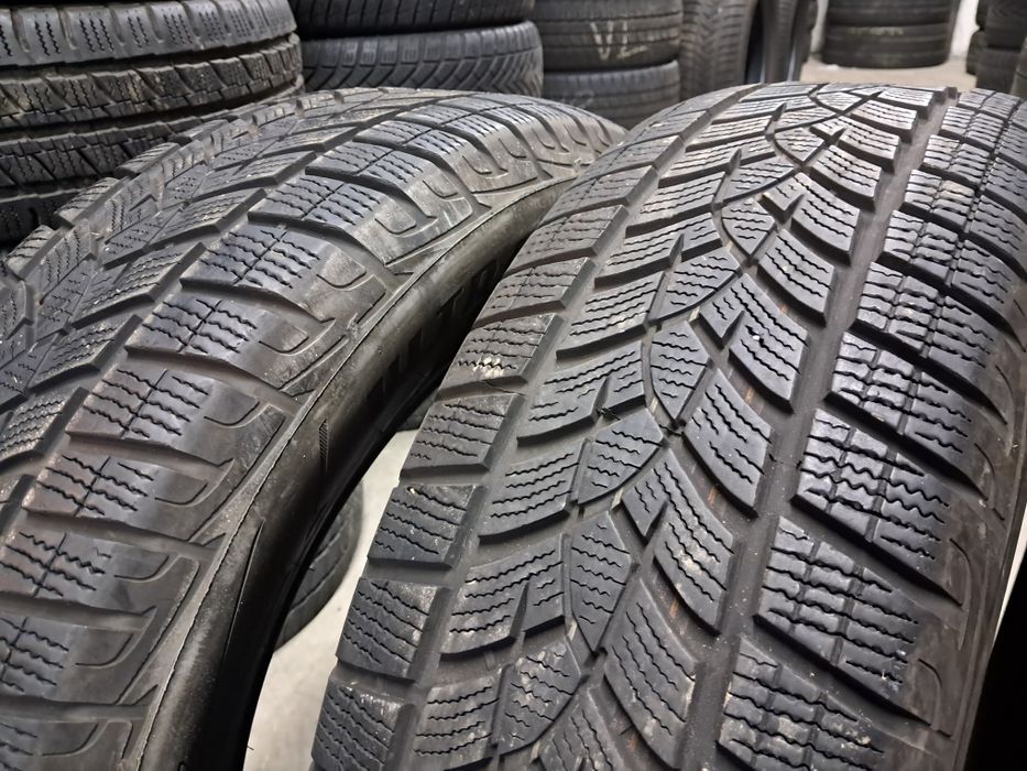 Anvelope second iarna 225 65 R17 Goodyear
