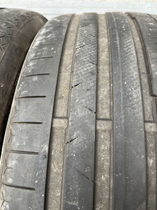 2 бр. летни гуми 255/35/21 Continental DOT 1721 4,5 mm