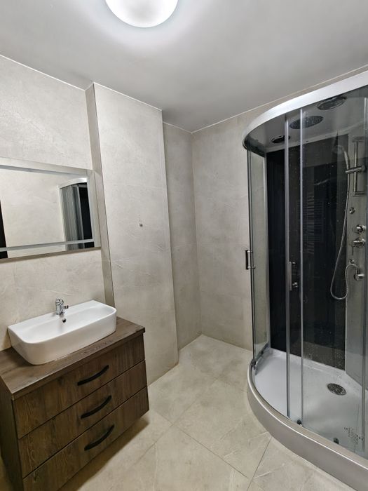 Apartament nou de închiriat-Lupului 10