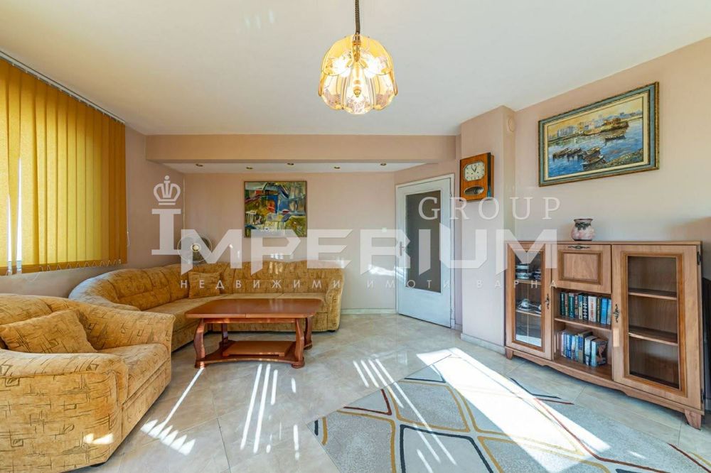 Продава се Тристаен апартамент в Варна, Лятно кино Тракия - 78 кв.м за 1216 €/кв.м - Снимка #2