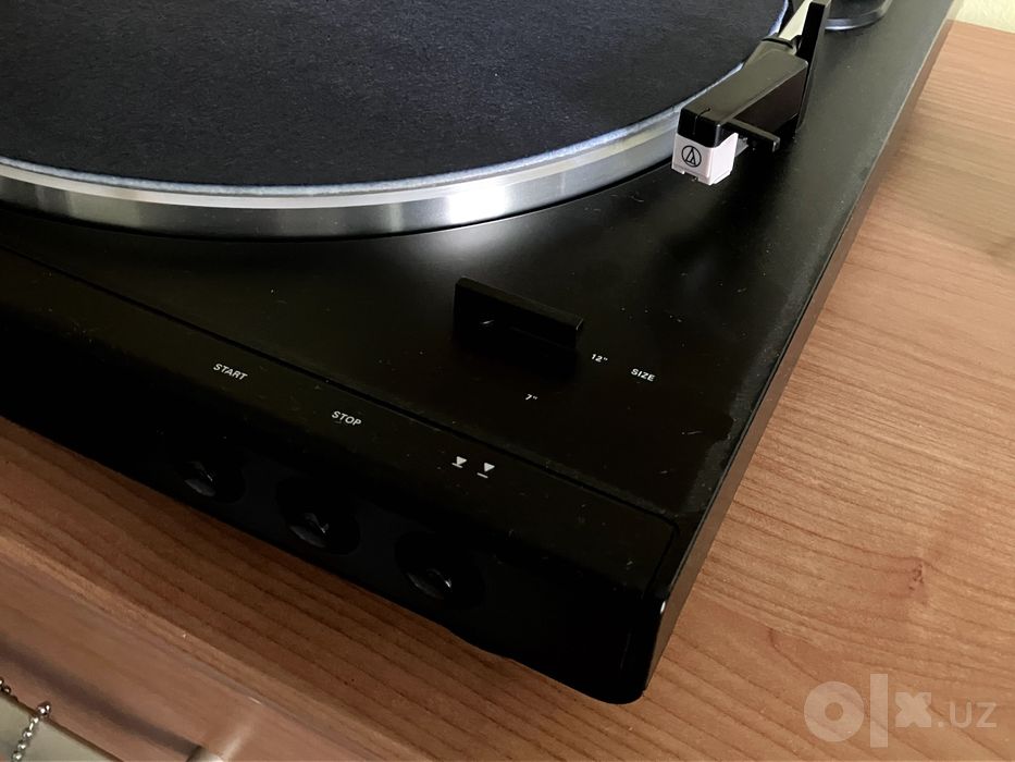 Виниловый Проигрыватель Audio-Technica AT-LP60