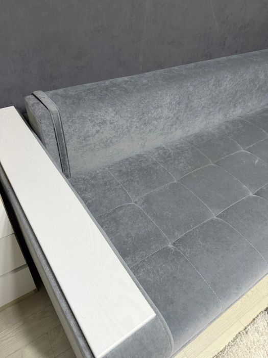 Диван в хорошем состоянии