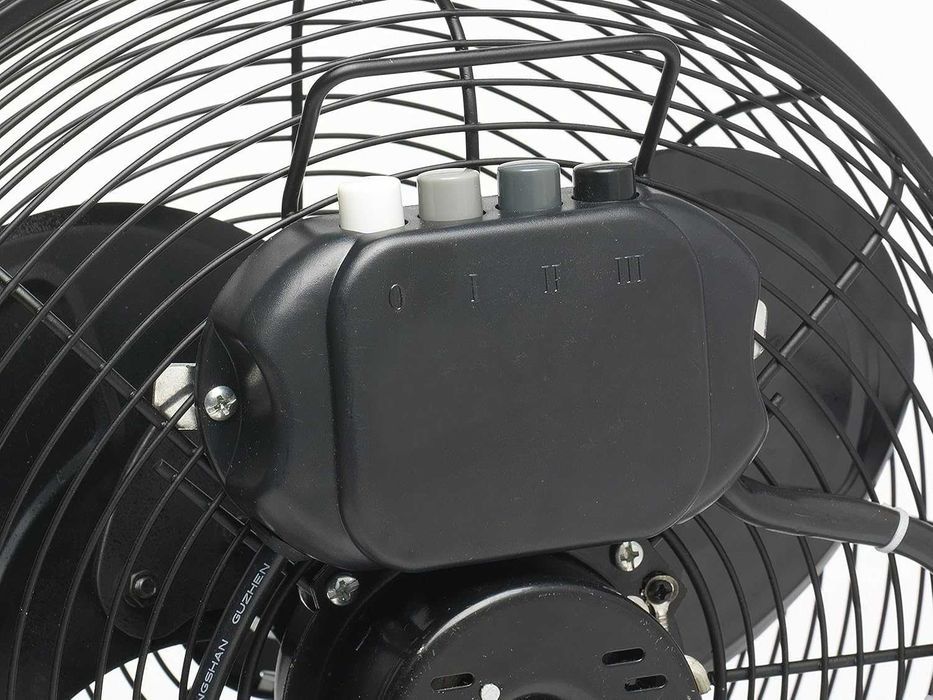 Ventilator de podea Bestron in stil retro