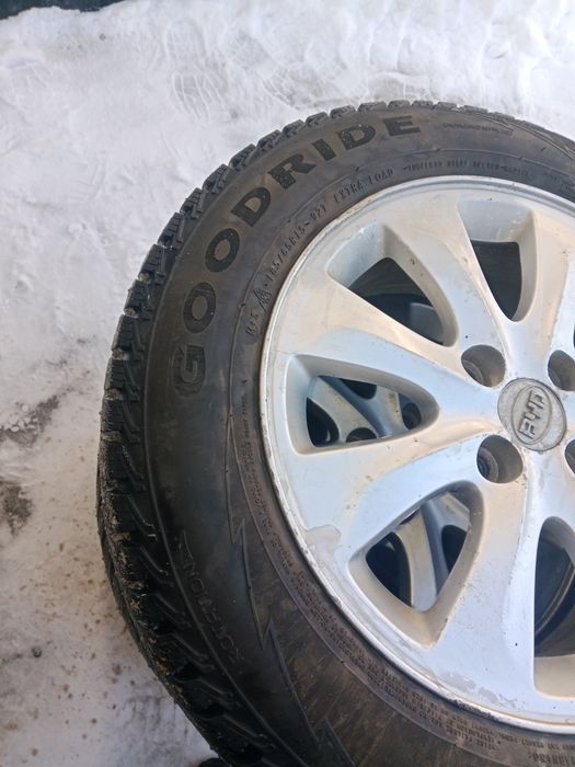 Продаю резину зима