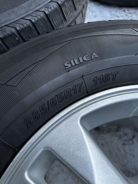 Шины с титанками на крузак 200