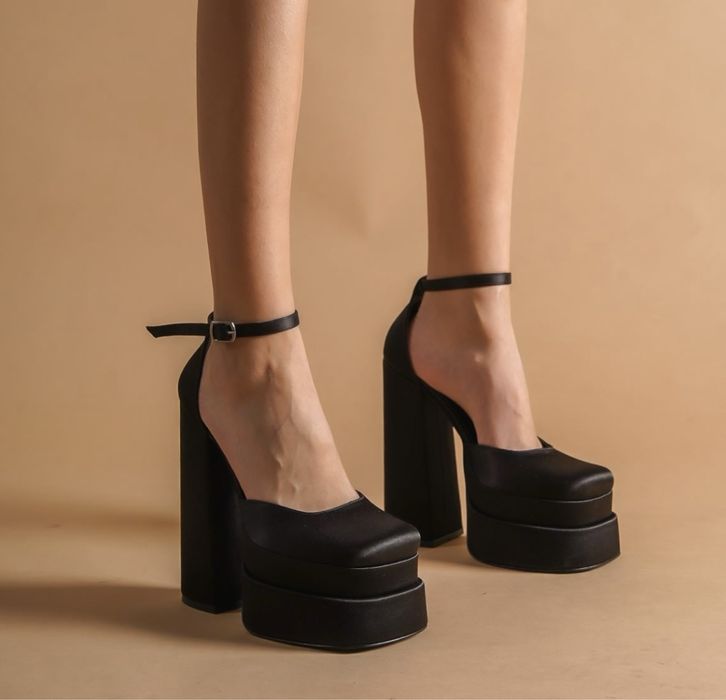 Туфли на каблуке и платформе