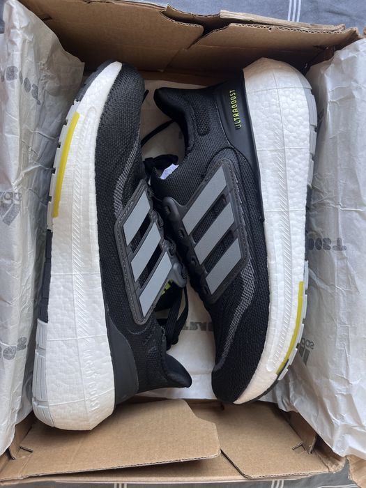 Кроссовки adidas ultra boost