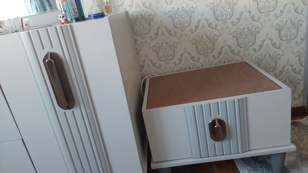 Спальный гарнитур тез арада сатылады