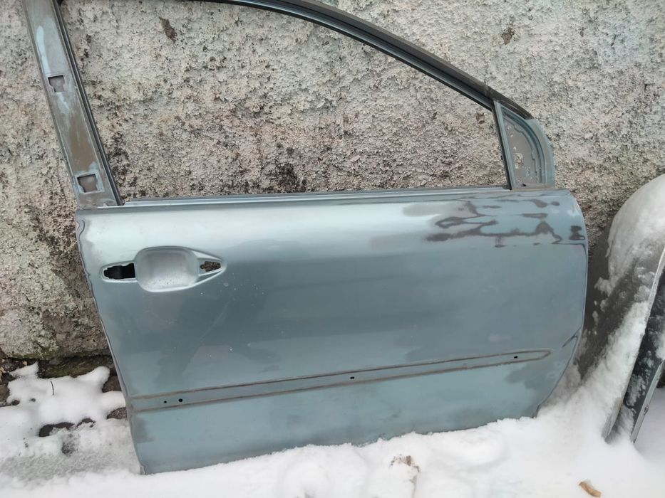Дверь Lexus rx330, harrier