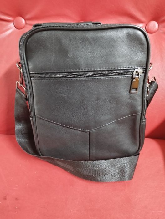 Мъжка чанта от естествена кожа