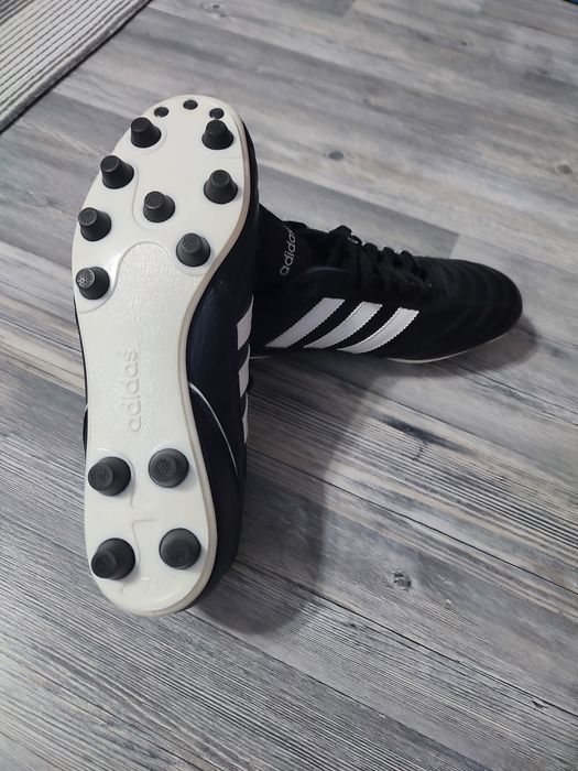 Бутонки/Футболни обувки Adidas Kaiser 5