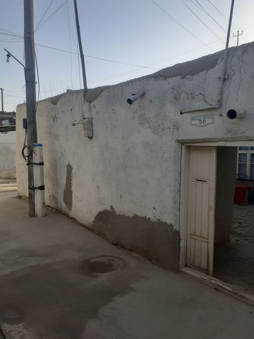 Арк Кургонида якин ховли сотилади