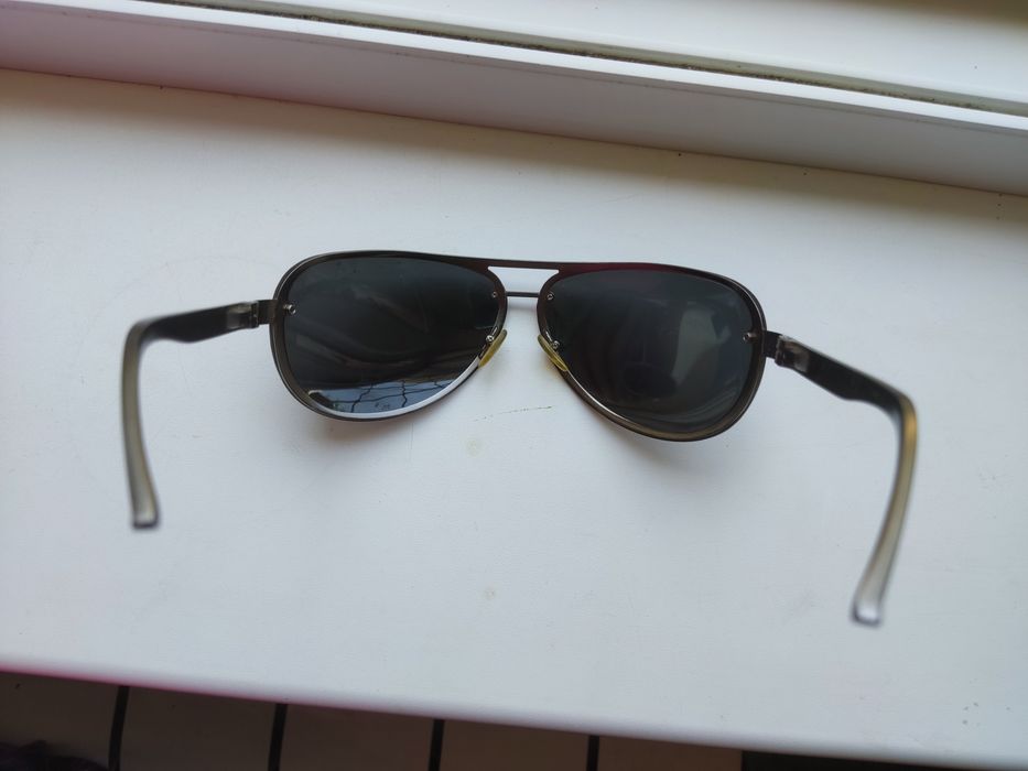 Солнцезащитные очки мужские