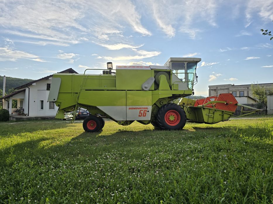 Claas Dominator 56