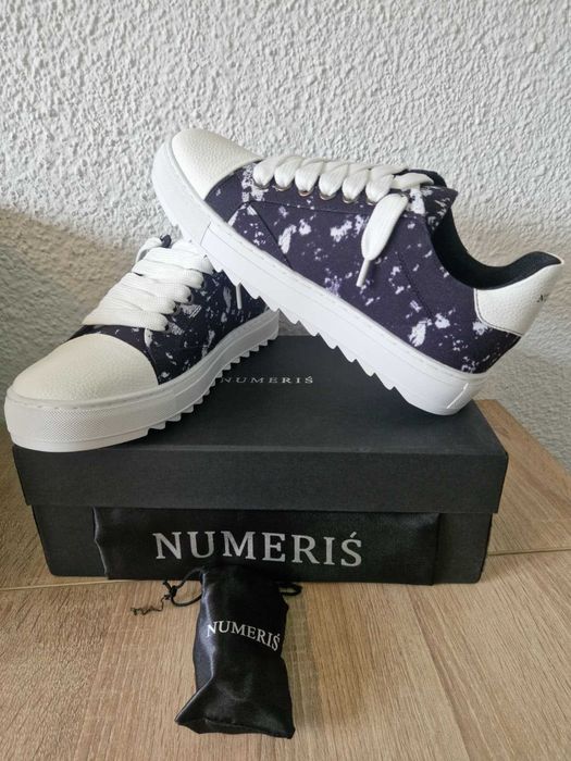 Adidasi Numeris alb-negru marimea 37