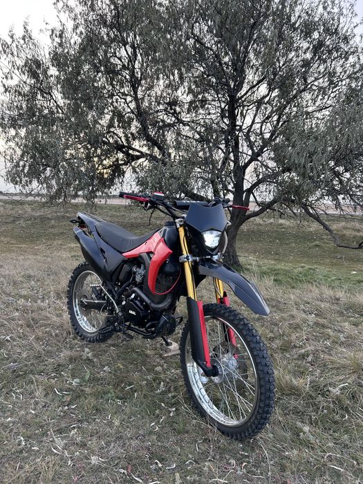 Продам эндуро 250сс