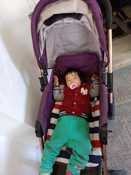 Детский коляска 8 тысяч