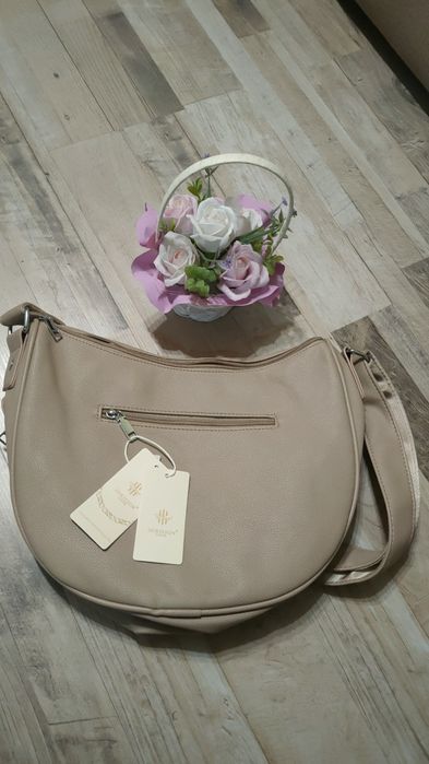 Кожена дамска чанта